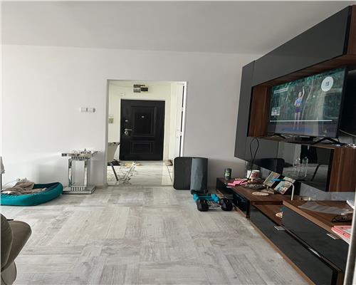 Apartament 3 camere , complet mobilat si utilat ,  etj 1 din 10 , 70mp